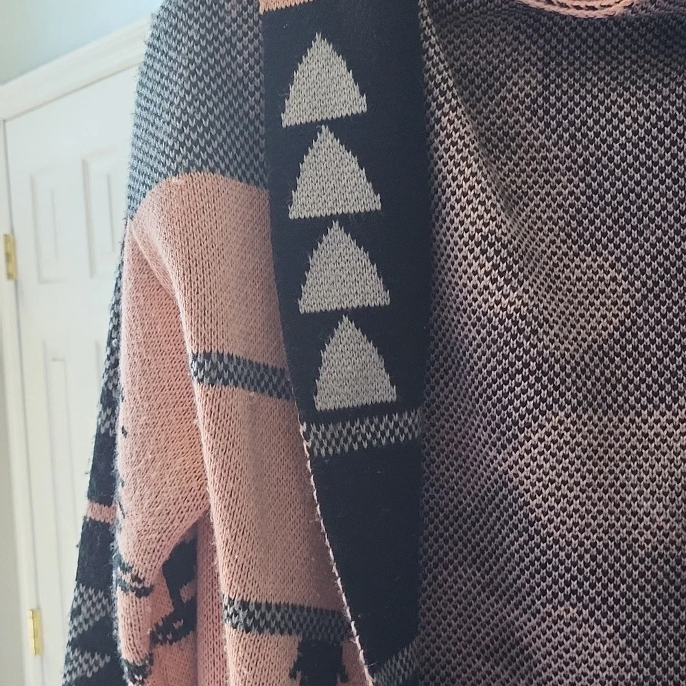 Patterned Sweater Jacket - Picture 6 of 6